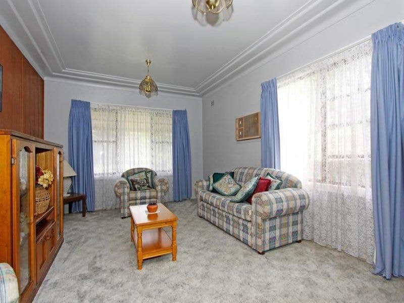 36 Linden Street, Sutherland, Sutherland - Thumbnail 2