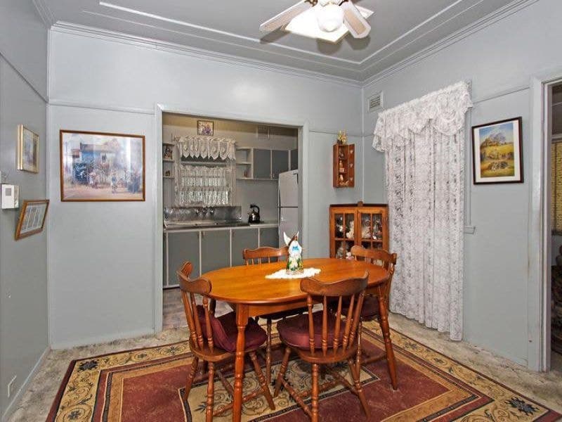 36 Linden Street, Sutherland, Sutherland - Thumbnail 3