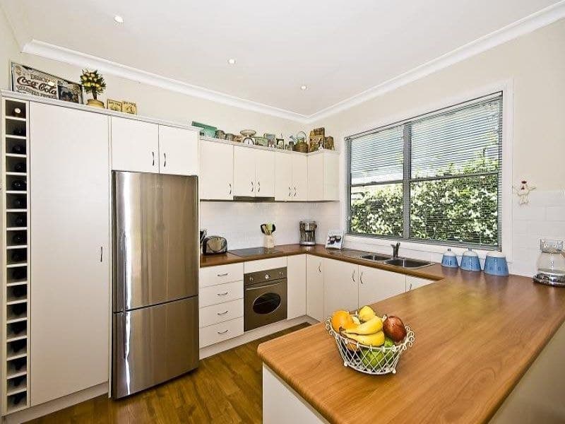 29 Manning STREET, Oyster Bay, Oyster Bay - Thumbnail 2