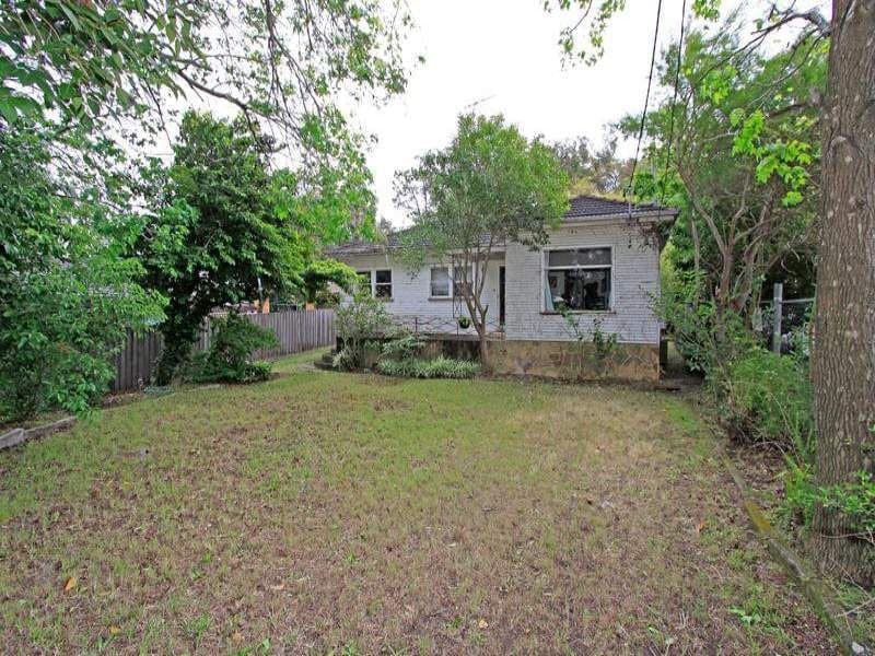 59 Como ROAD, Oyster Bay, Oyster Bay - Image 1
