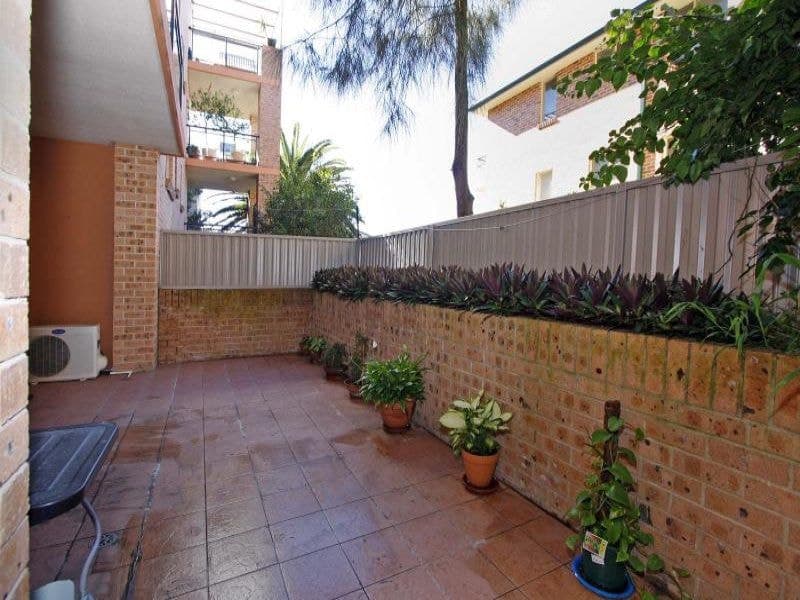 21 Mansfield AVENUE, Caringbah, Caringbah - Thumbnail 4