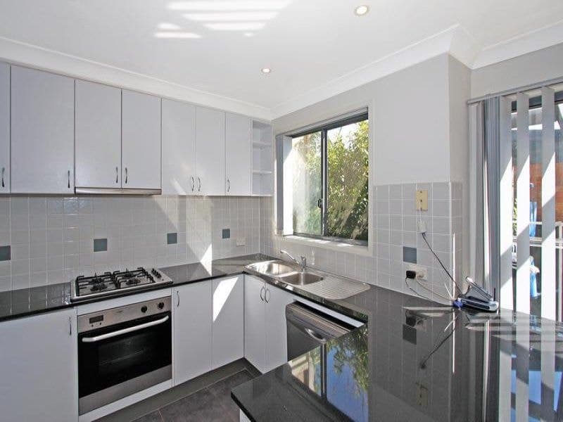 17 / 11-23 Acton STREET, Sutherland, Sutherland - Thumbnail 2