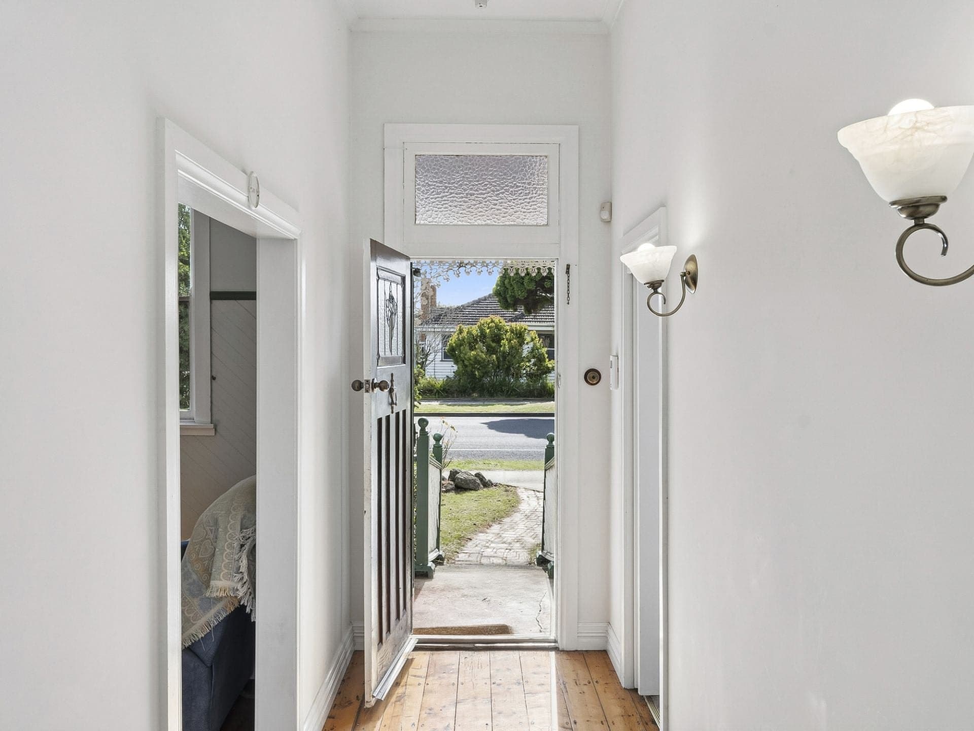 68 Jennings Street Colac VIC, Colac - Thumbnail 2