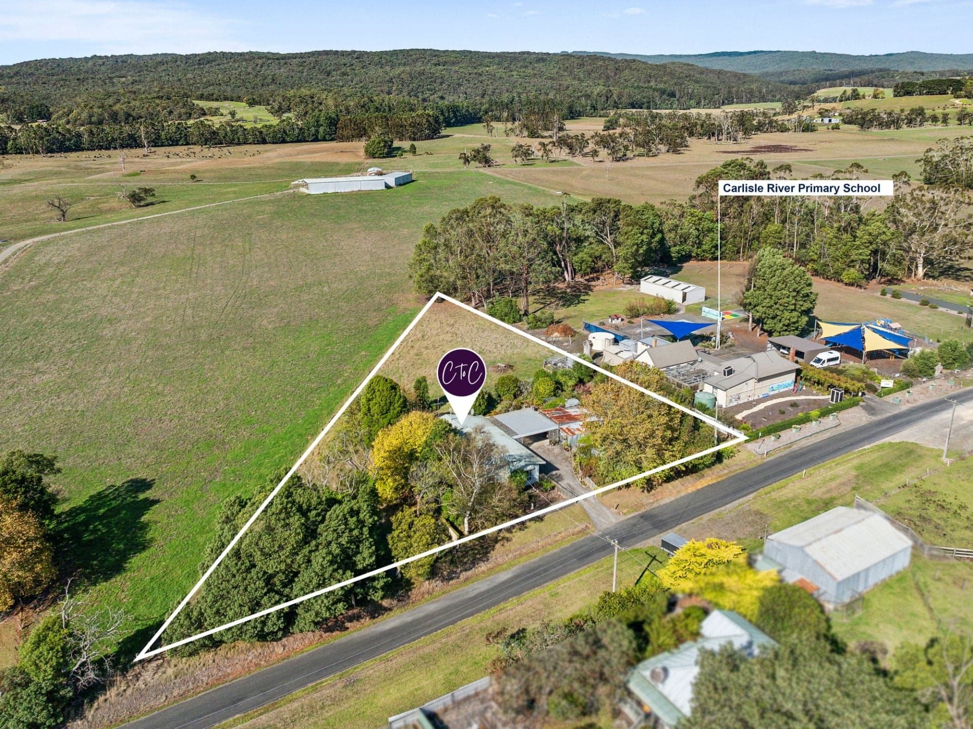 45 Moomowroong Road Carlisle River VIC, Carlisle River - Thumbnail 2