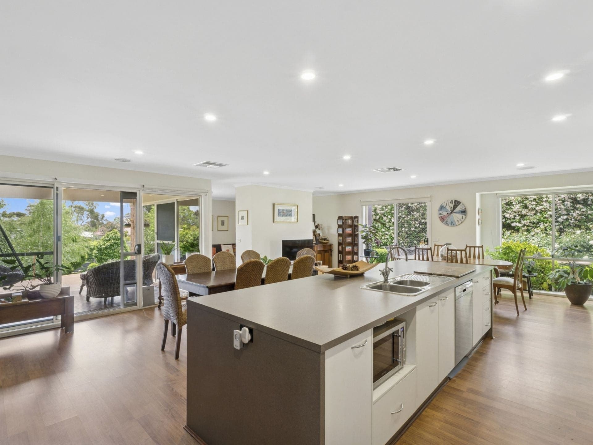 12 Murrell Street Birregurra VIC, Birregurra - Thumbnail 2