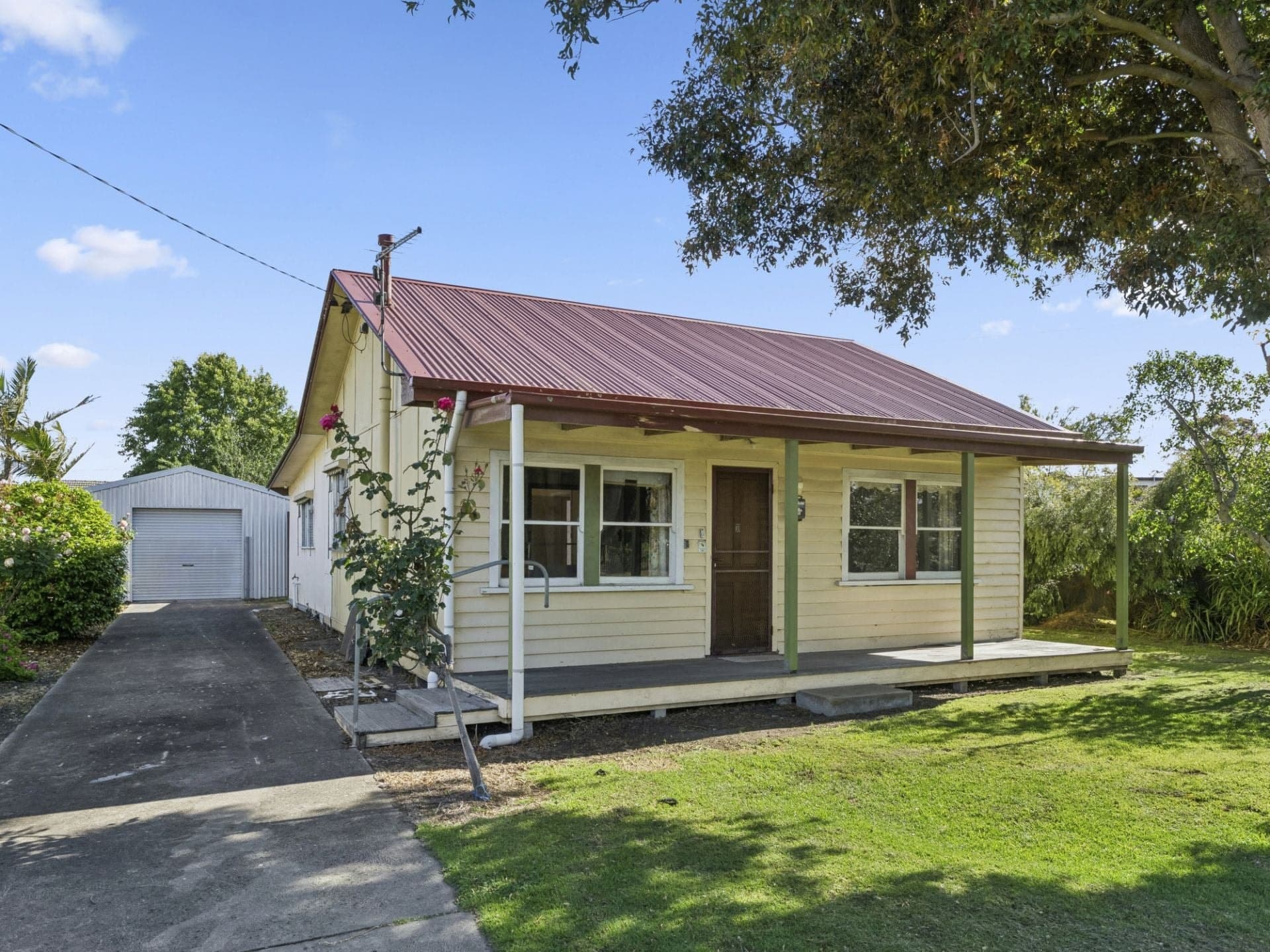 10 Brown Street Colac VIC, Colac - Image 1