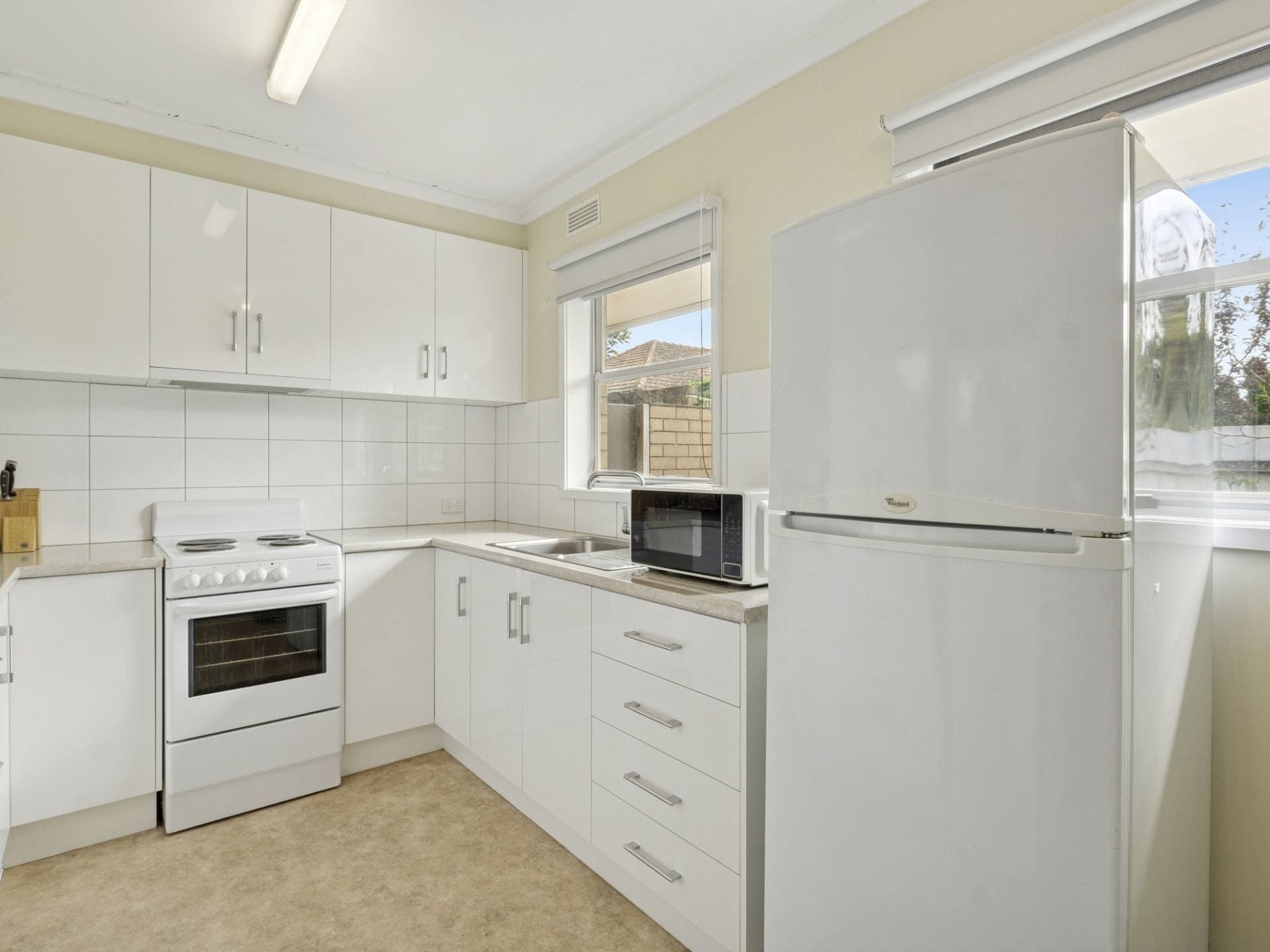 13A Polwarth Street Colac VIC, Colac - Thumbnail 2