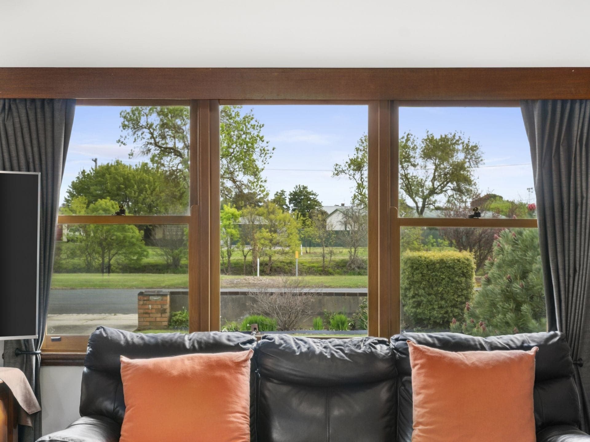 164 Wilson Street Colac VIC, Colac - Thumbnail 3
