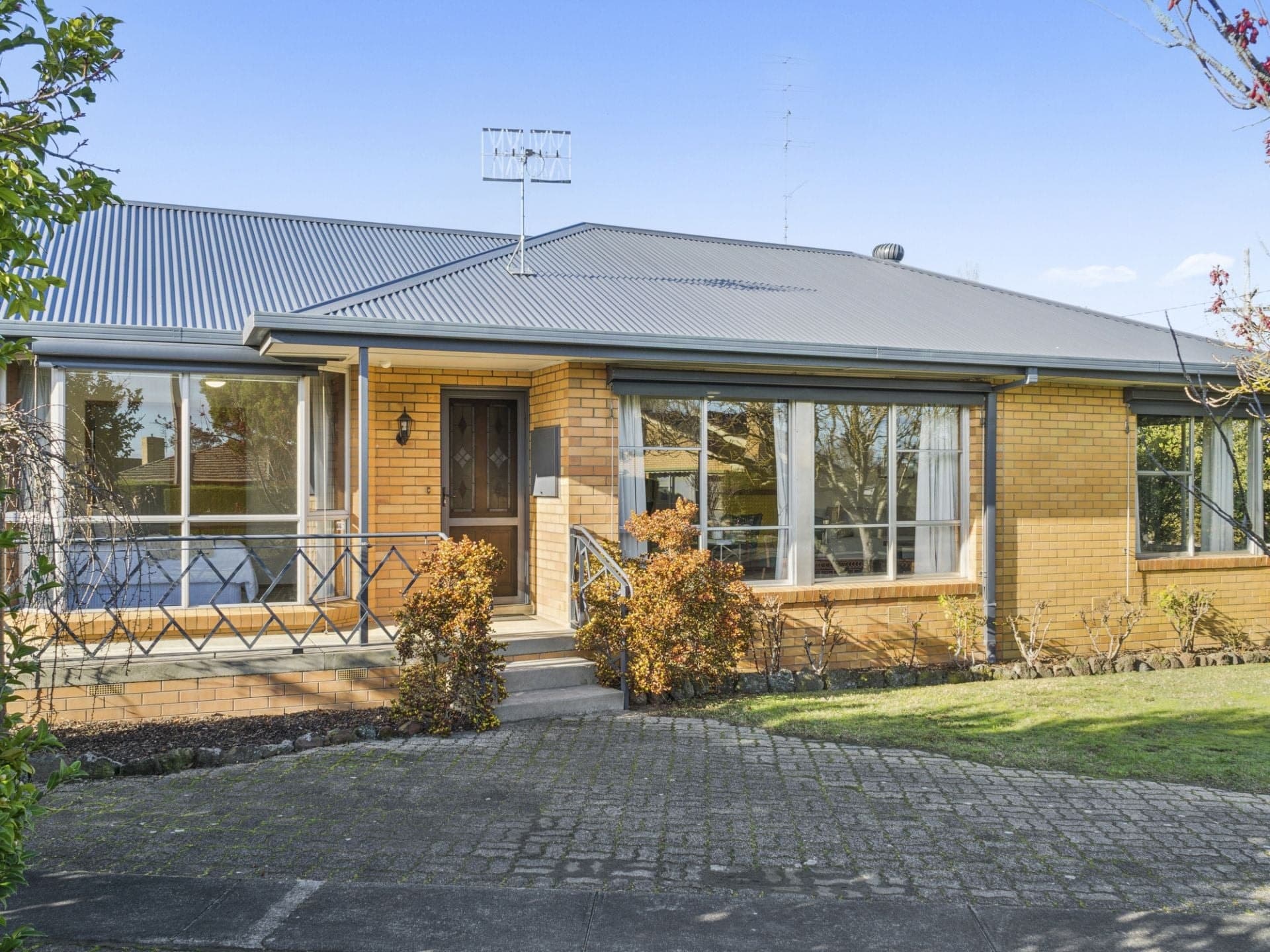 21 Hancock Street Colac VIC, Colac - Thumbnail 2