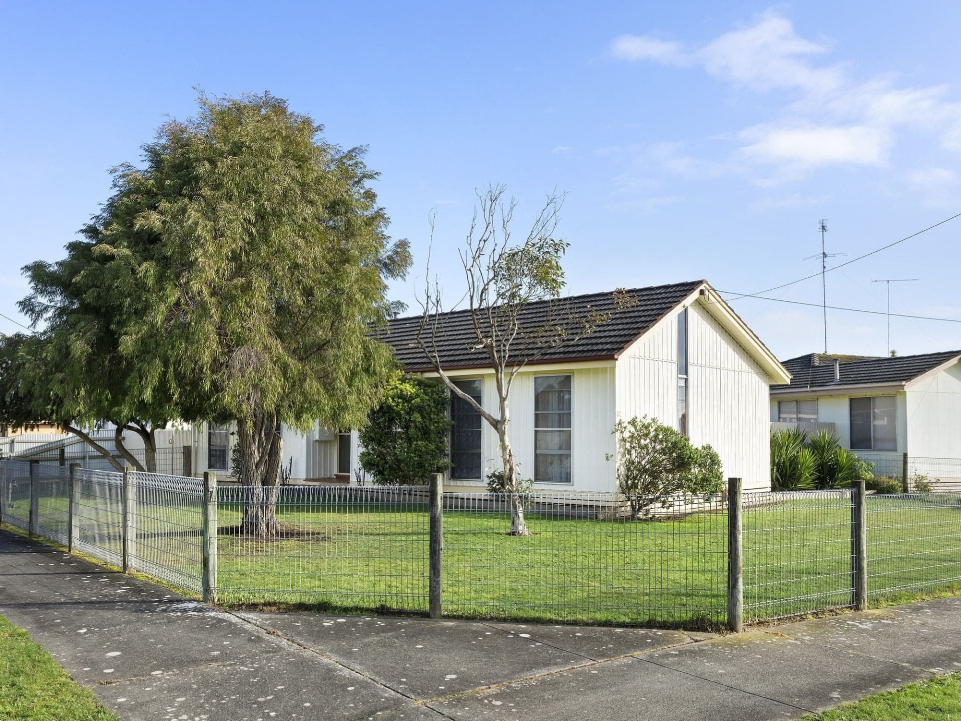 27 Donaldson Street COLAC VIC, Colac - Image 1