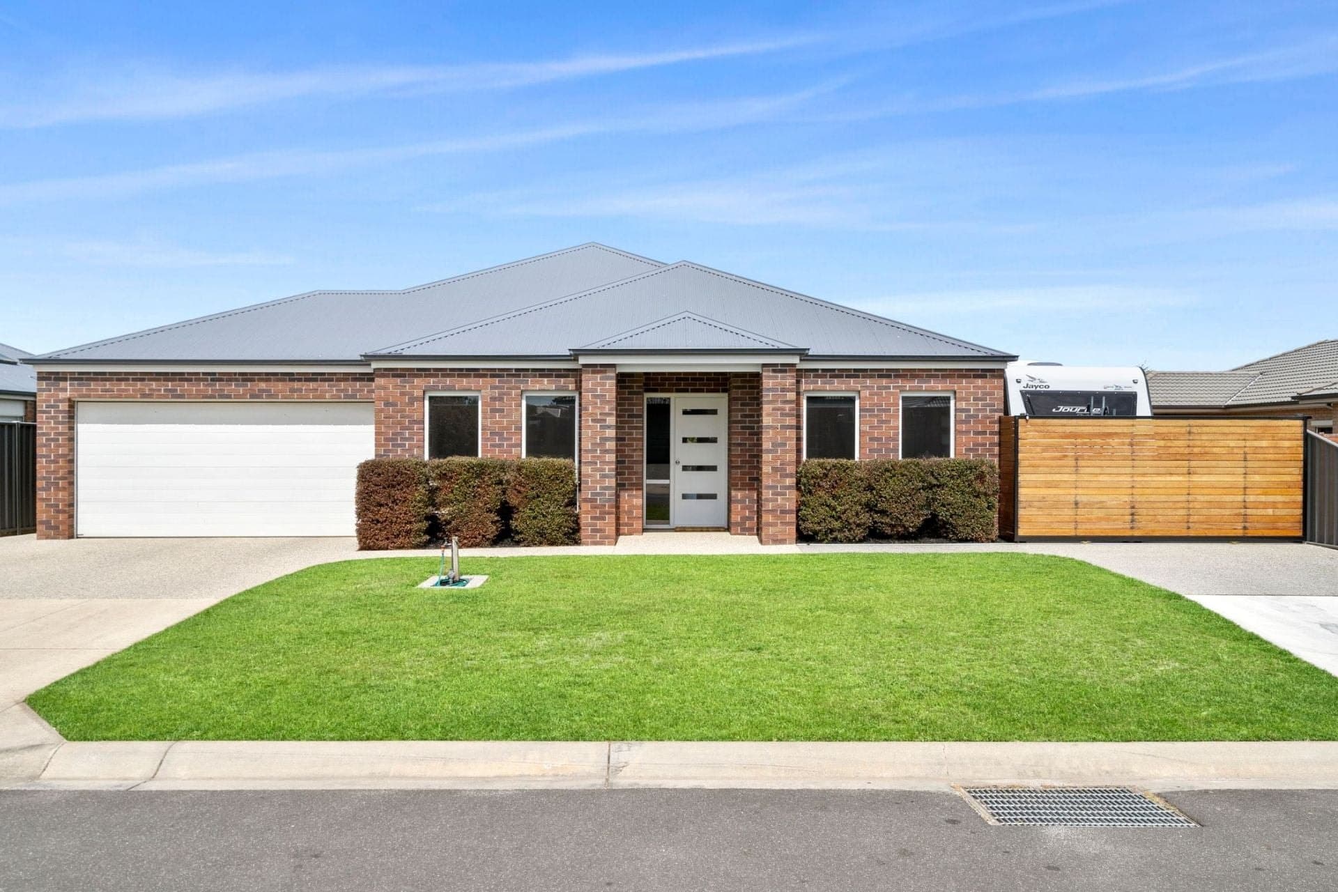 52 Imperial Drive Colac VIC, Colac - Thumbnail 2