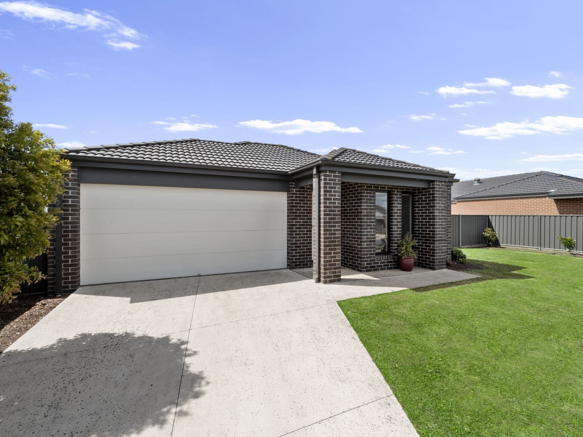 16 Imperial Drive Colac VIC, Colac - Image 1