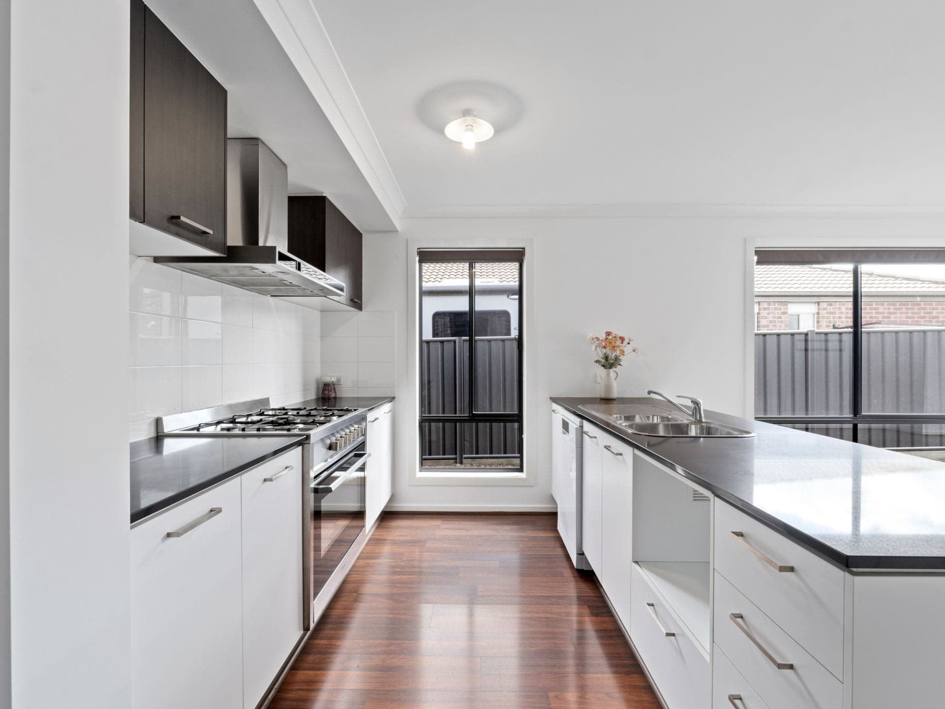16 Imperial Drive Colac VIC, Colac - Thumbnail 2