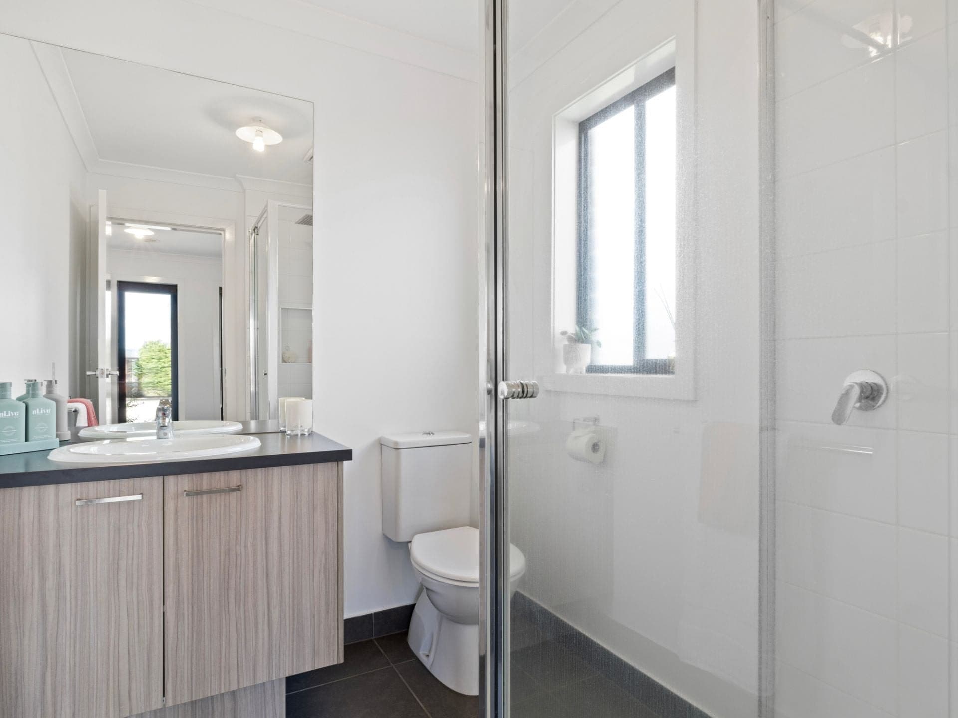 16 Imperial Drive Colac VIC, Colac - Thumbnail 6