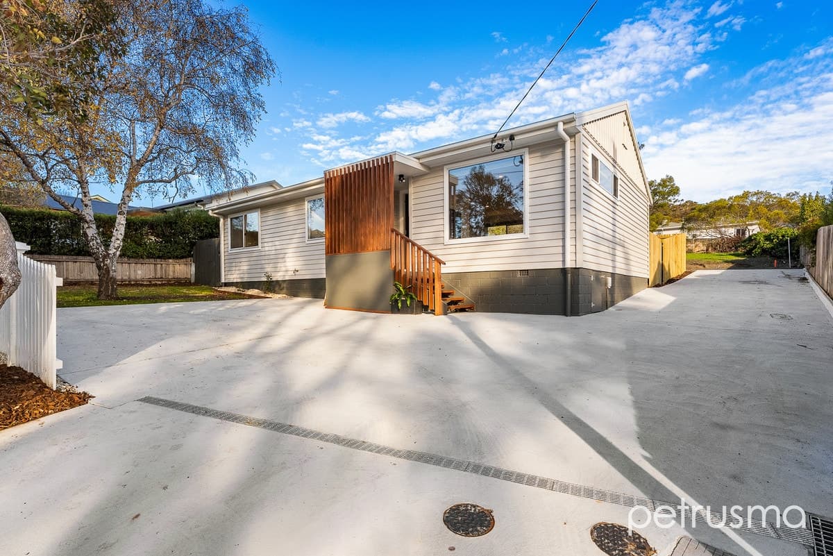 52 Riawena Road Montagu Bay TAS 7018, Montagu Bay - Image 1