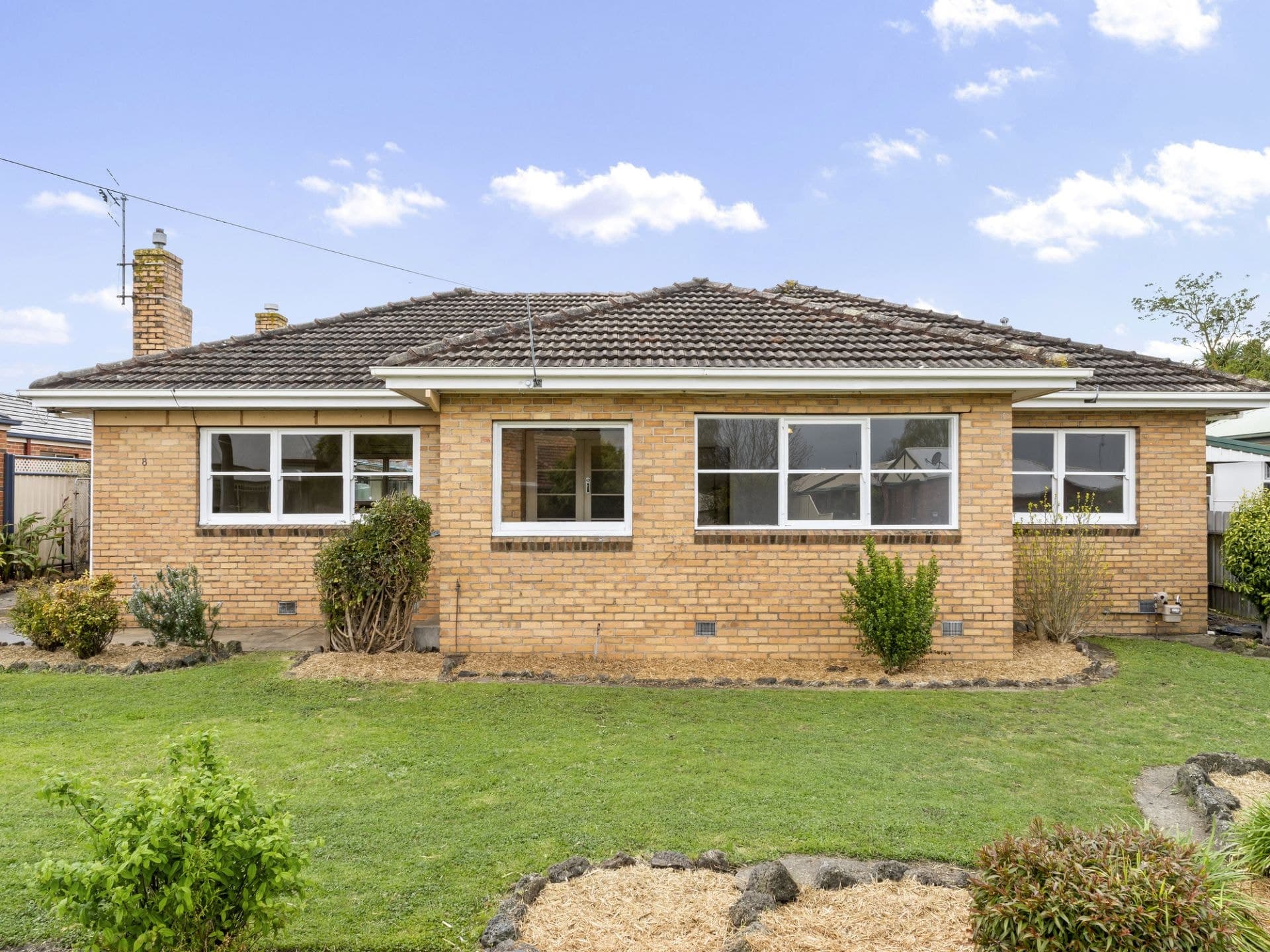 8 Campbell Street Colac VIC, Colac - Image 1