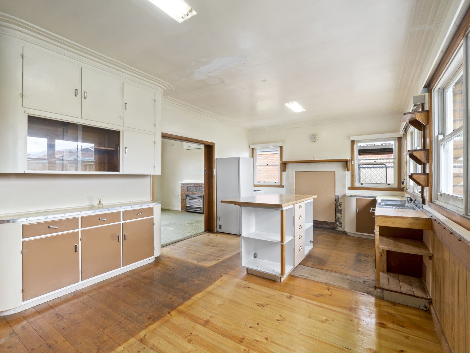 8 Campbell Street Colac VIC, Colac - Thumbnail 4