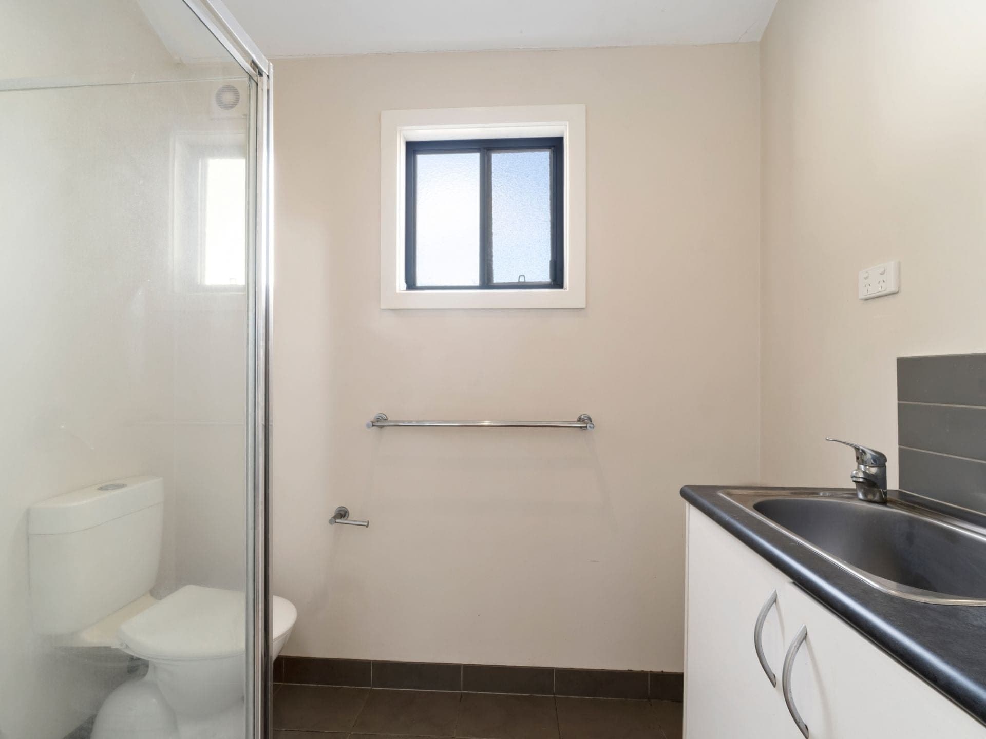 10 Parkes Street Colac VIC, Colac - Thumbnail 7
