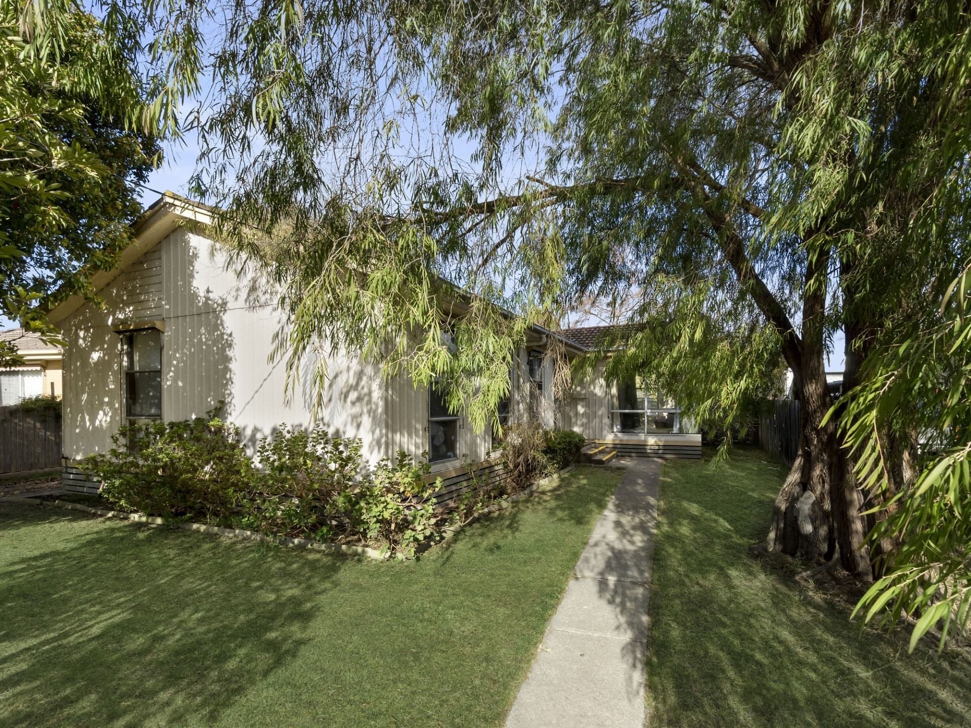 14 Ball Street Colac VIC, Colac - Image 1