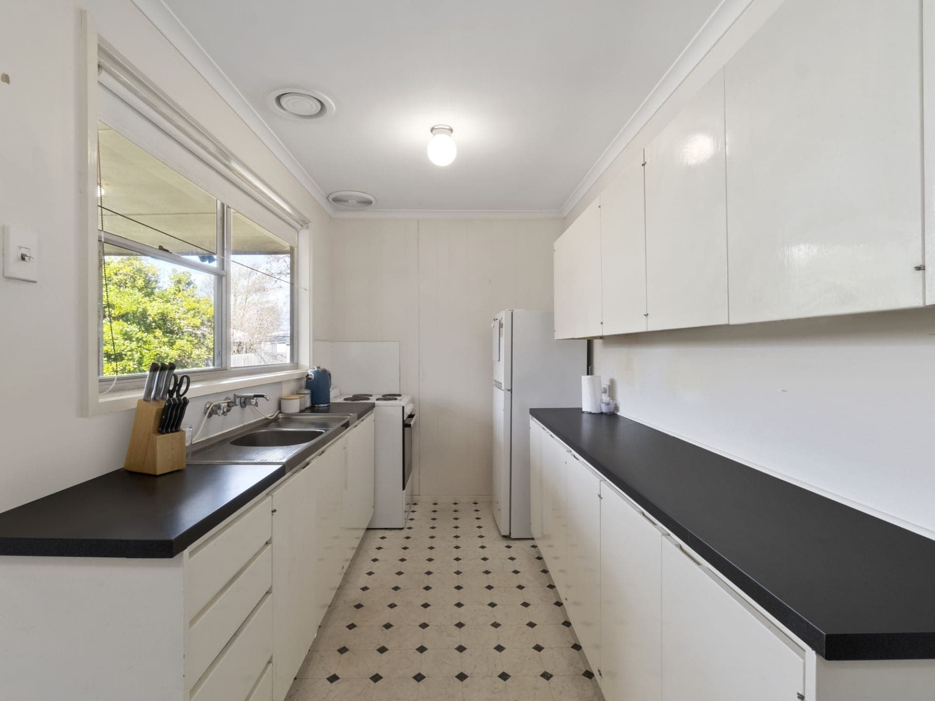 14 Ball Street Colac VIC, Colac - Thumbnail 4