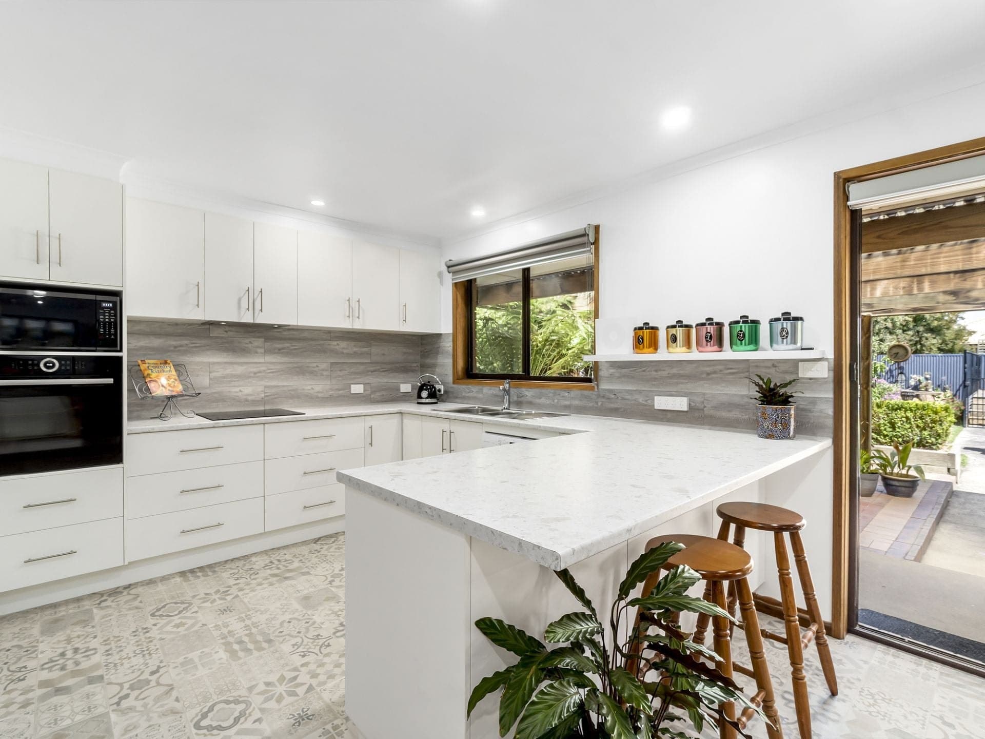 3 Begley Street Colac VIC, Colac - Thumbnail 2