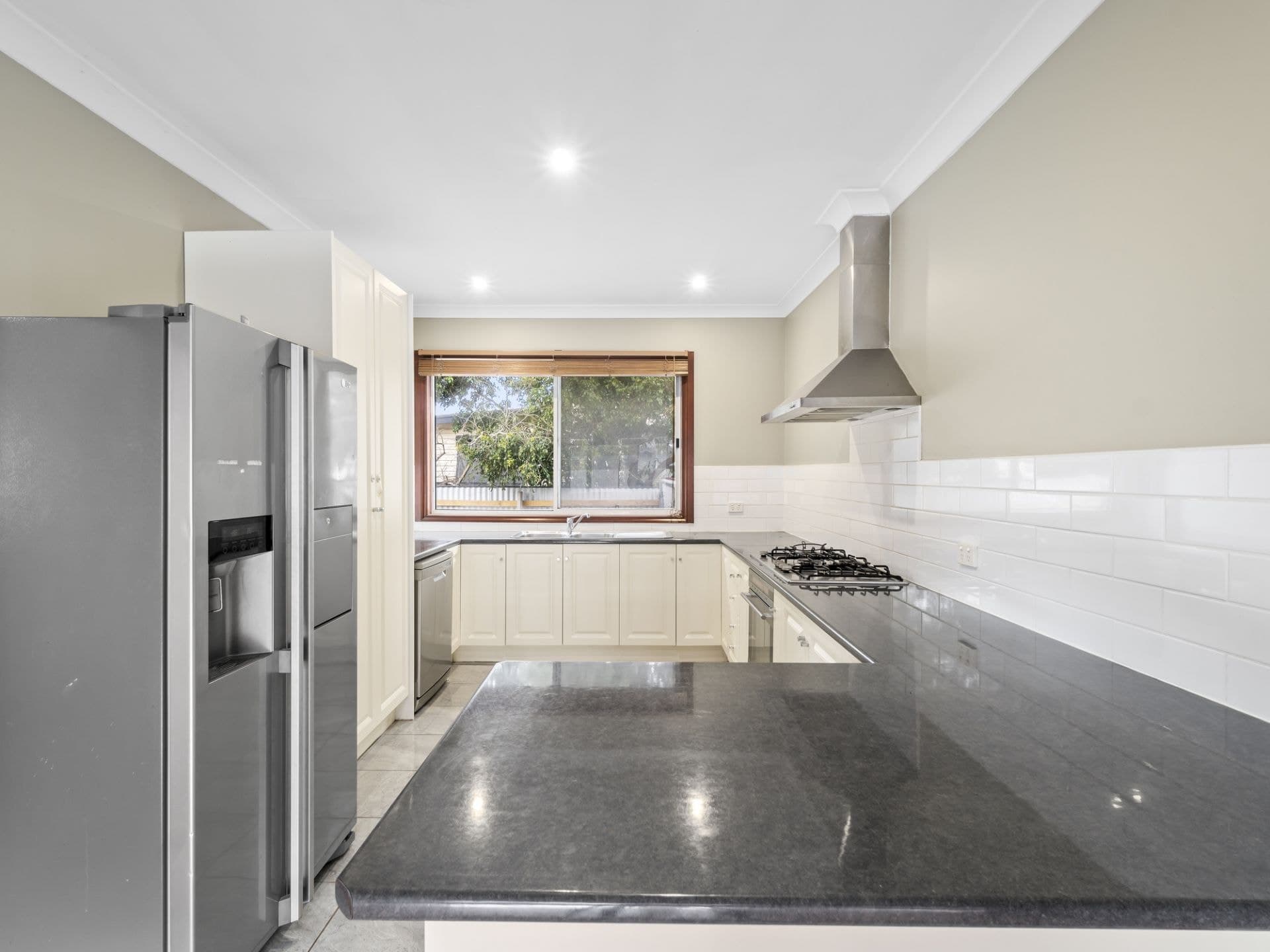 98 Church Street Colac VIC, Colac - Thumbnail 2