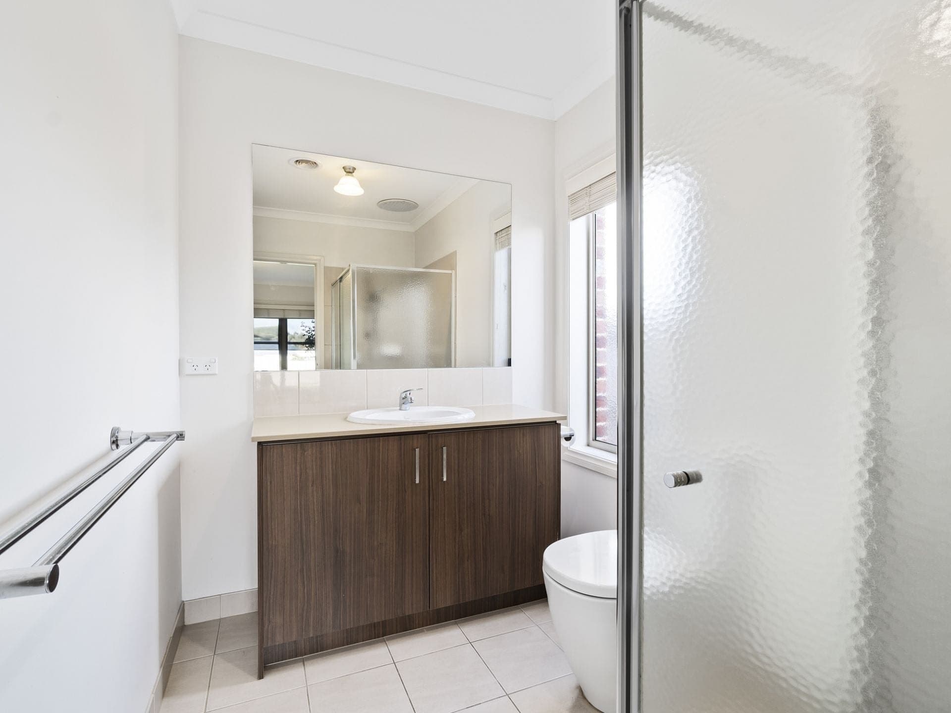 86 Polwarth Street South Colac VIC, South Colac - Thumbnail 4