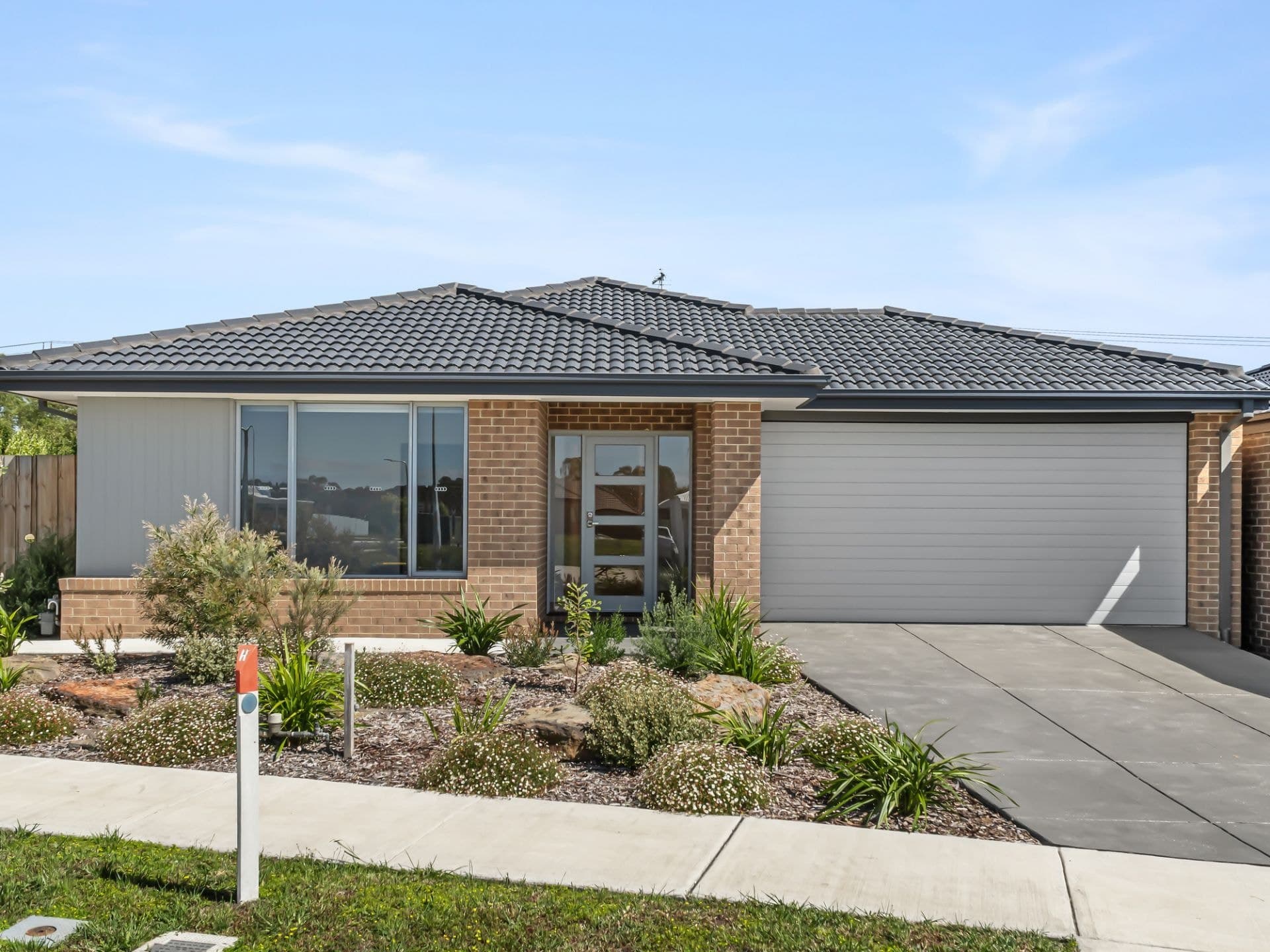 1 Sinclair Close Winchelsea VIC, Winchelsea - Image 1