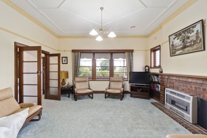 34 Hart Street Colac VIC, Colac - Thumbnail 2