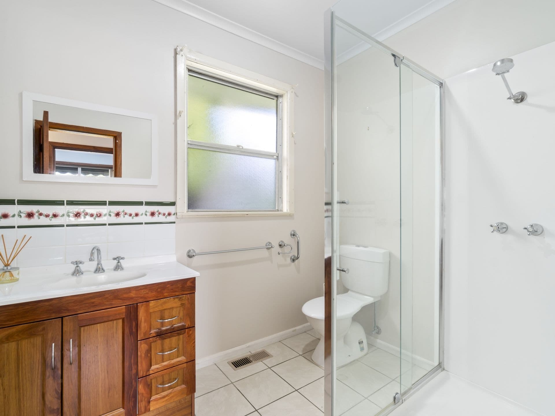 191 Hearn Street Colac VIC, Colac - Thumbnail 8