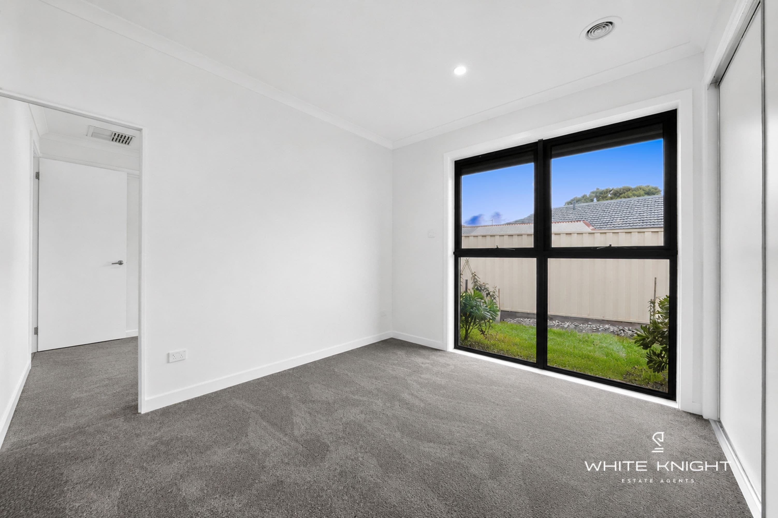 4 Hensley Road, Lalor VIC 3075, Lalor - Thumbnail 5
