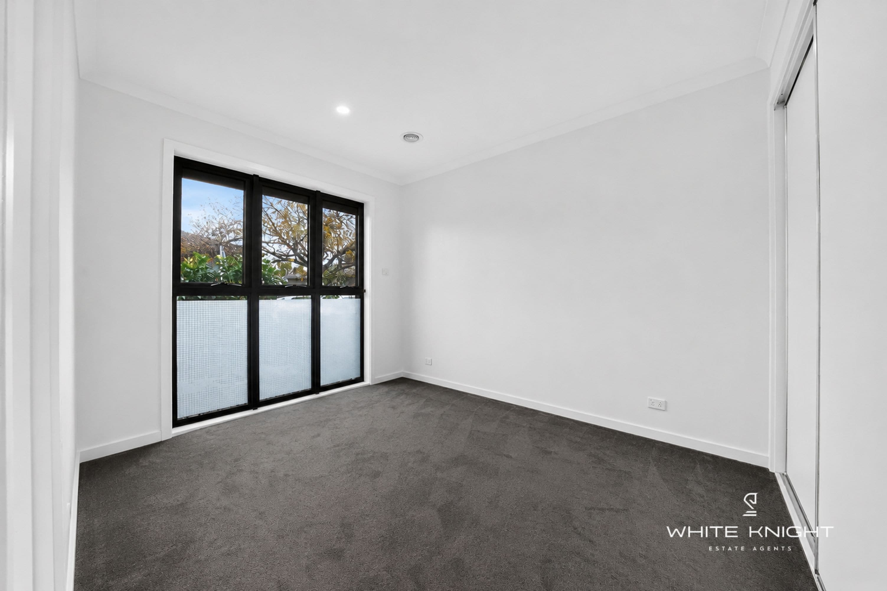 4 Hensley Road, Lalor VIC 3075, Lalor - Thumbnail 6