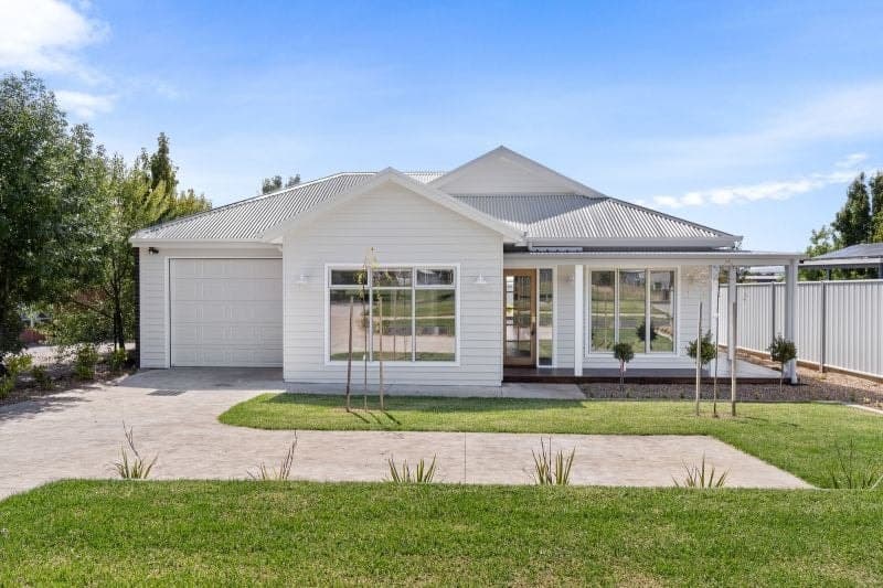 23 Roadknight Street Birregurra VIC, Birregurra - Image 1