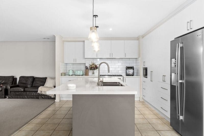25 Coulston Street Beeac VIC, Beeac - Thumbnail 2