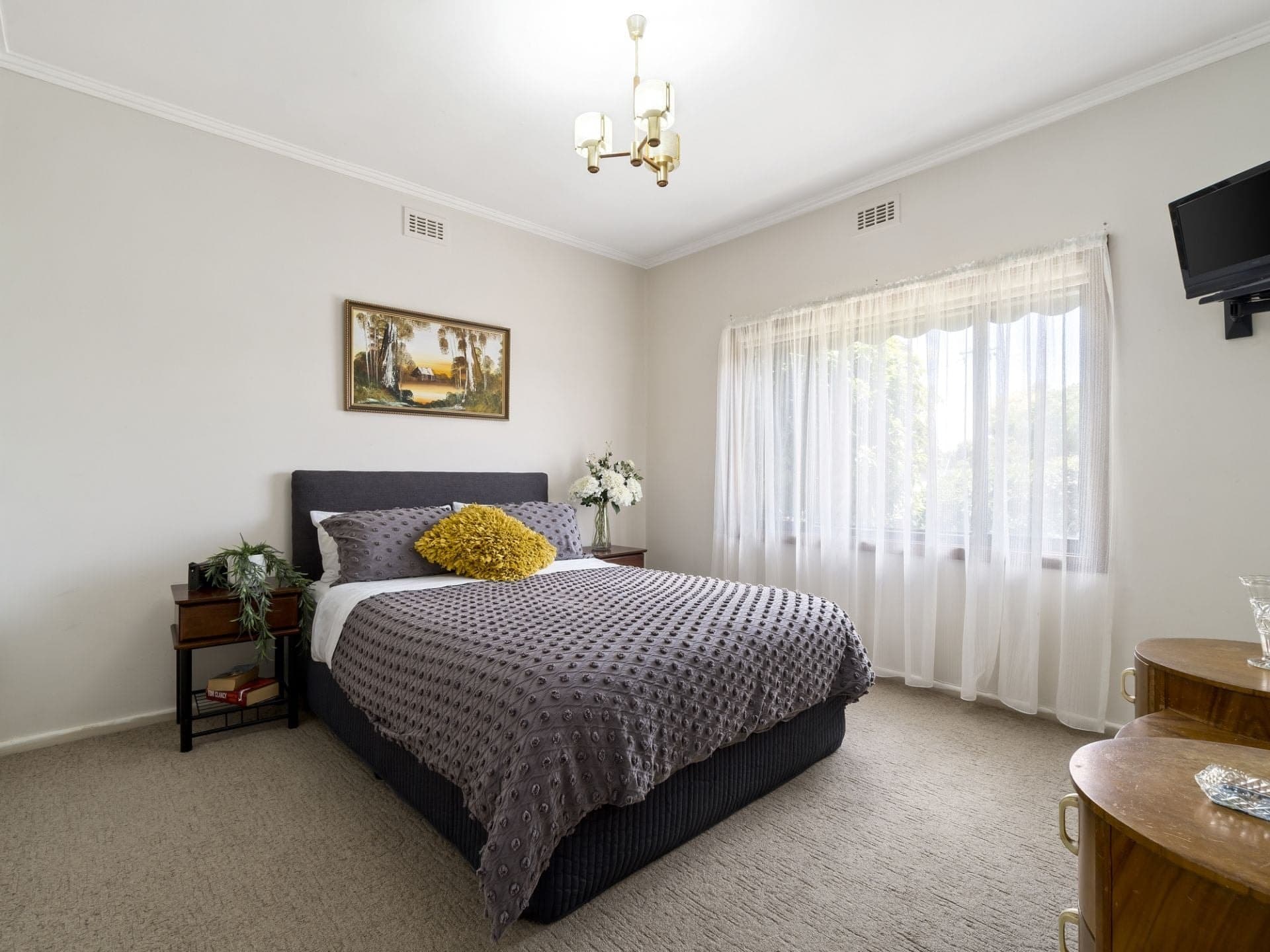 72 Armstrong Street Colac VIC, Colac - Thumbnail 2