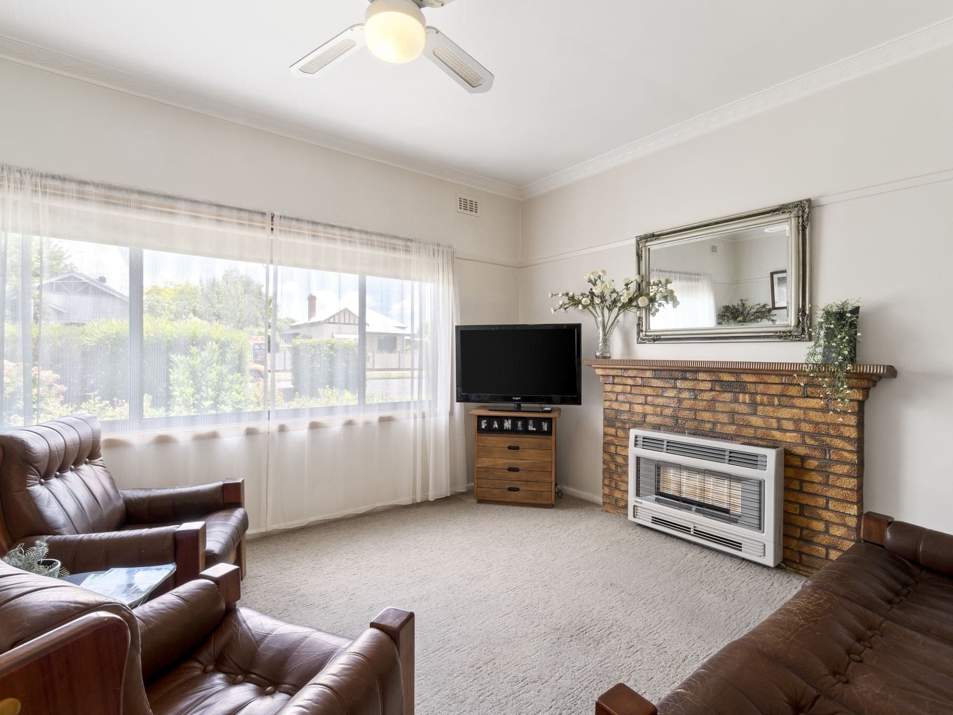 72 Armstrong Street Colac VIC, Colac - Thumbnail 4
