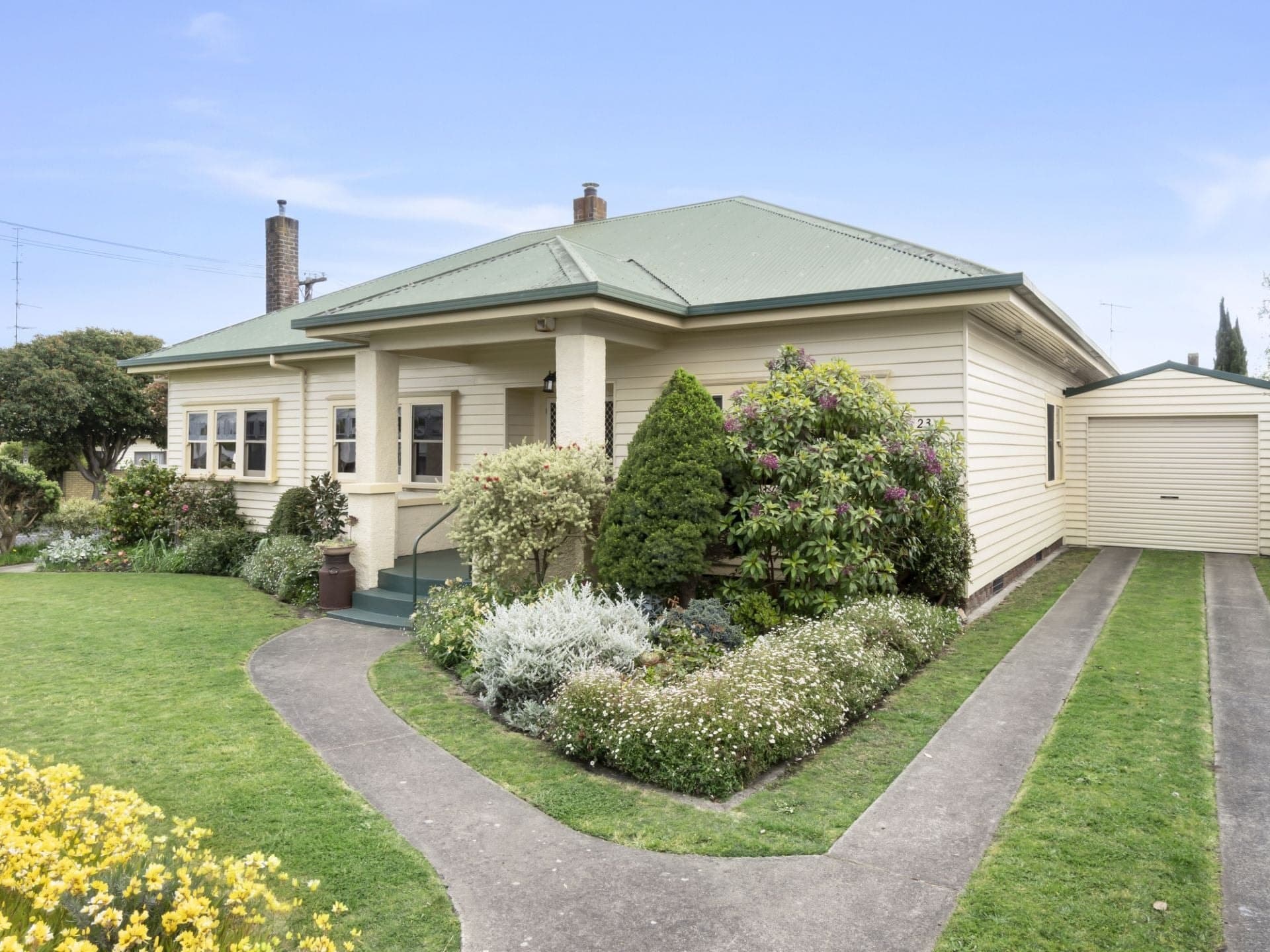 23 Ligar Street Colac VIC, Colac - Image 1