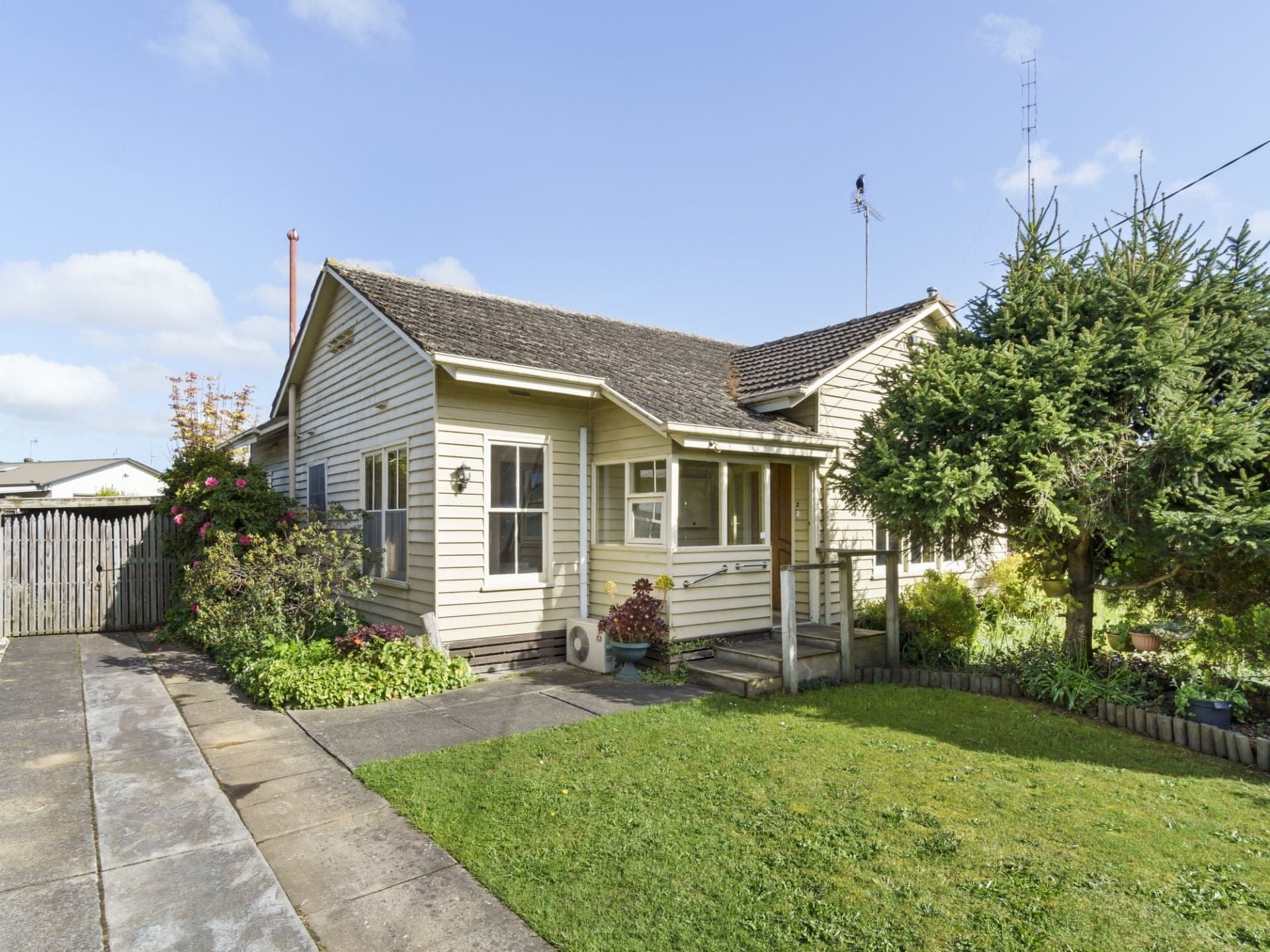 121 Queen Street Colac VIC, Colac - Image 1