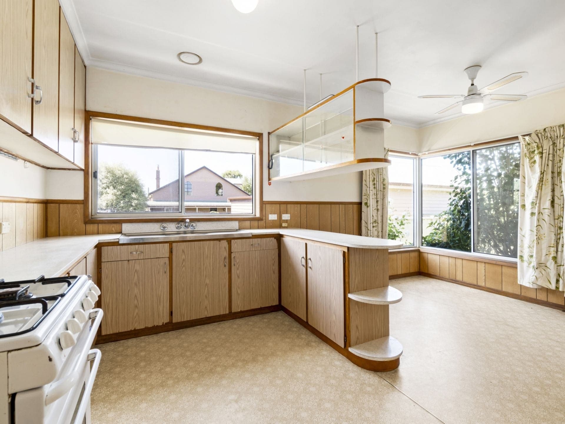 55 Walker Street Cobden VIC, Cobden - Thumbnail 2