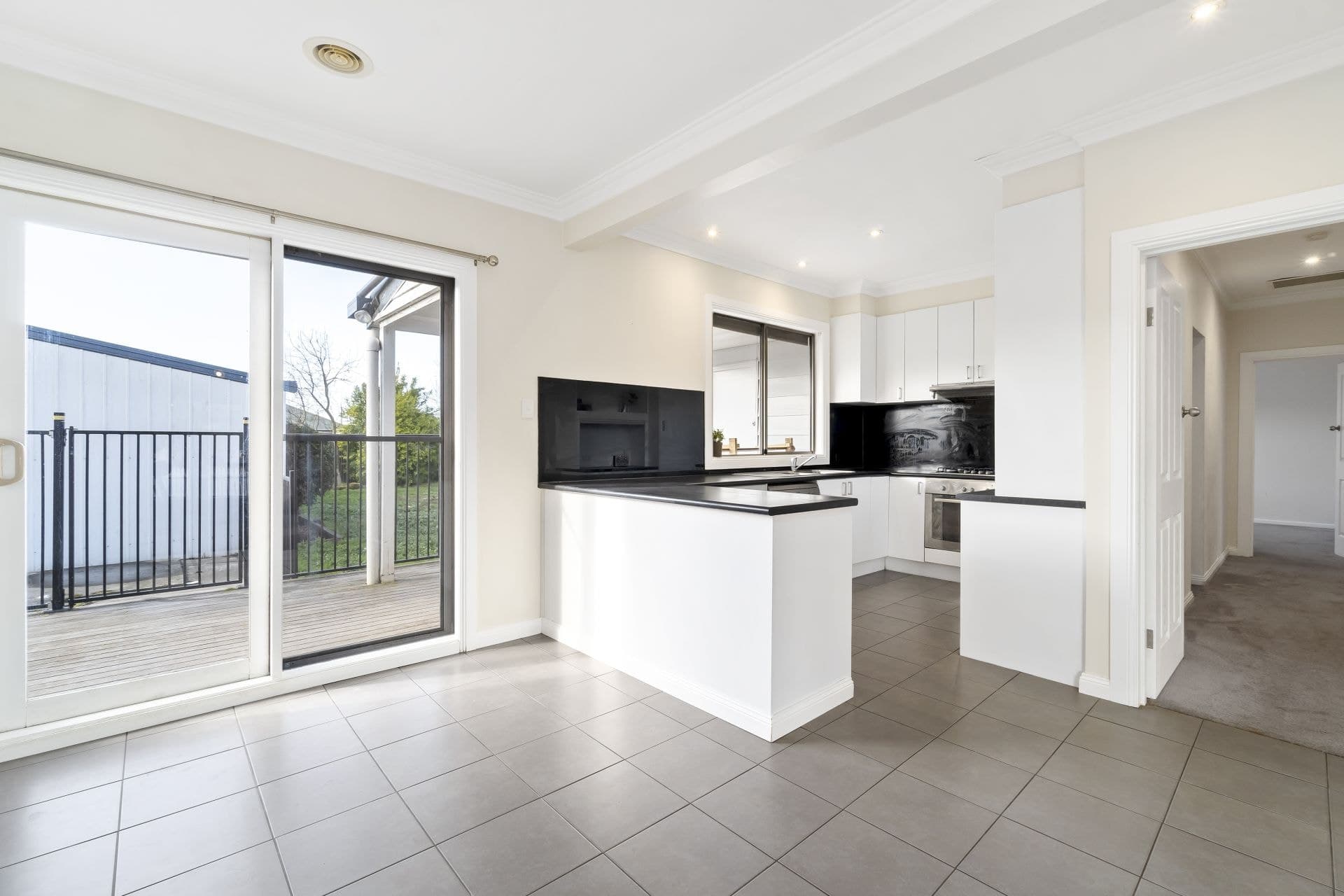 15 Thompson Street Colac VIC, Colac - Thumbnail 3