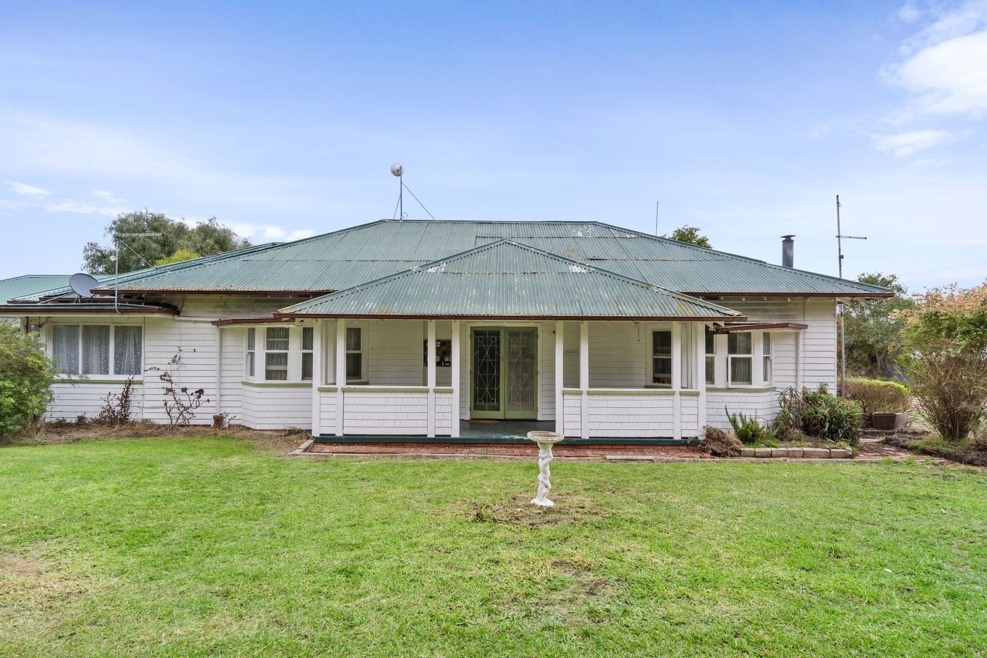 13 Coulston Street Beeac VIC, Beeac - Image 1