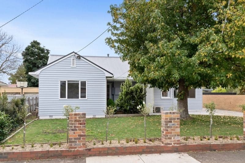 1 Adrian Street Colac VIC, Colac - Thumbnail 2