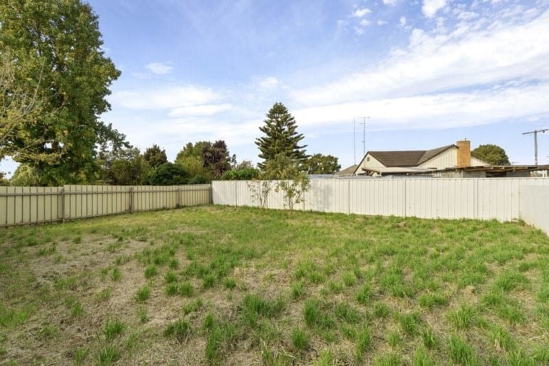 118 Armstrong Street Colac VIC, Colac - Thumbnail 7
