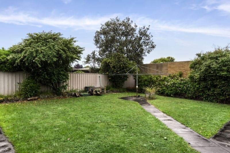 2 Batson Crescent Elliminyt VIC, Elliminyt - Thumbnail 8