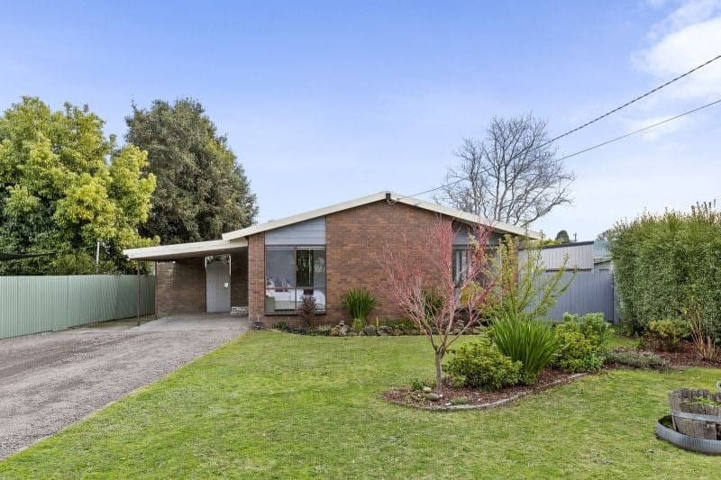 7 Gilmartin Street Colac VIC, Colac - Image 1