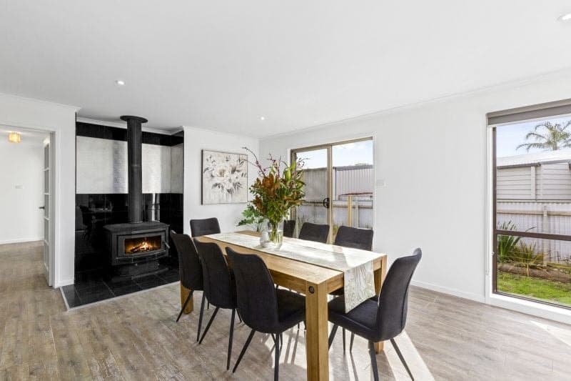 7 Gilmartin Street Colac VIC, Colac - Thumbnail 4