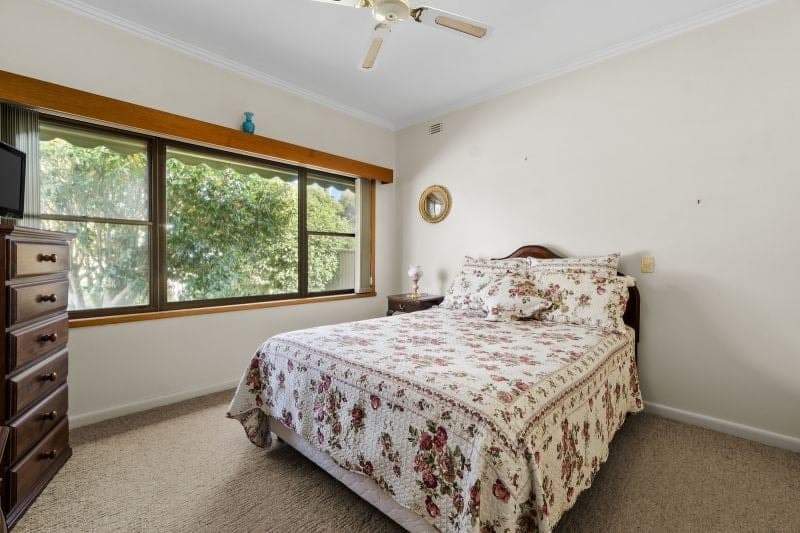 82 Armstrong Street Colac VIC, Colac - Thumbnail 6