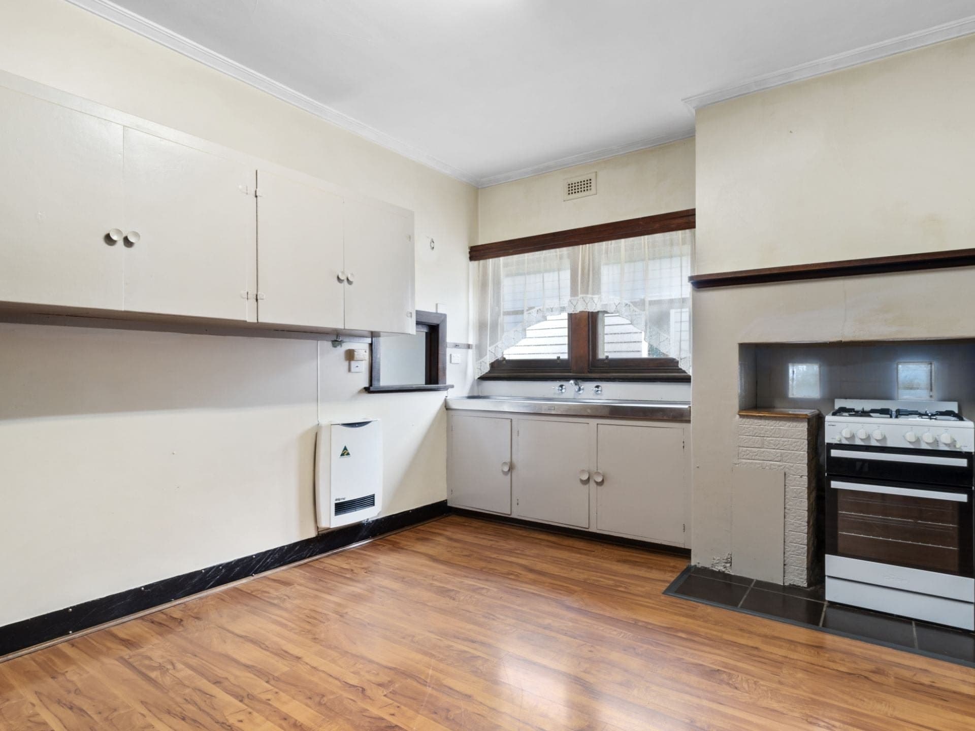 168 Wilson Street Colac VIC, Colac - Thumbnail 3