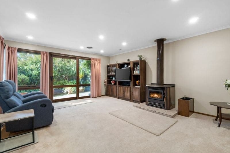 10 Armstrong Street Colac VIC, Colac - Thumbnail 6