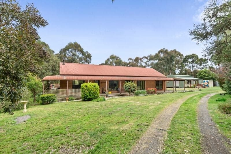 80 Arnolds Road Barongarook VIC, Barongarook - Thumbnail 3